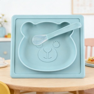 จานอาหารการ์ตูน ถาดใส่อาหาร ชุดอาหารบนโต๊ะอาหาร เป็นมิตรกับสิ่งแวดล้อม ทนทาน ทำจากซิลิโคน สำหรับเด็ก จานแบ่งส่วน พร้อมแผ่นรองจาน ช้อน ปลอดภัยสำหรับอาหาร - Product Image 3