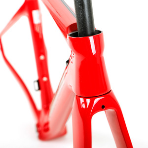 Carbon Fiber <b>Bicycle</b> <b>Frame</b> R10 Red Lightweight Modern Design Racing <b>Frame</b> - Product Image 1