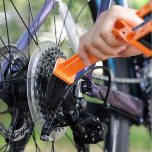 Rondelle de chaîne multifonctionnelle pour vélo de route Nettoyage du plateau de dents Grande brosse Outils d'entretien pour vélo de montagne OEM - Product Image 5