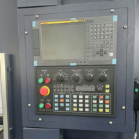 Torno CNC Horizontal Automático Fanuc CAK61125, 1250mm de Giro Máximo, 1500mm entre Centros, 105mm de Diámetro del Husillo, para Torneado Pesado
