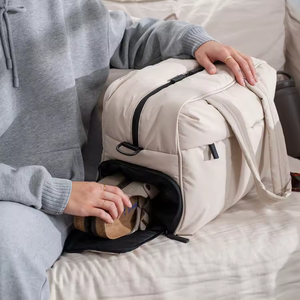 Custom High Quality Unisex Practical <b>Tote</b> Gym Bag Zipper Closure Convenient Puffer Duffle <b>Travel</b> Bag - Product Image 6