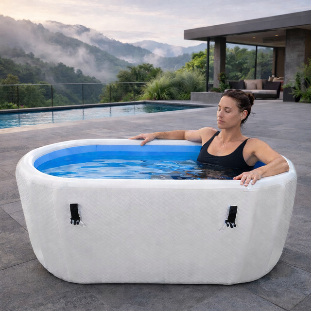 Factory Sale Durable Inflatable Ice Bath Tub with Lid for Cold Water Therapy Sports Recovery and Home Gym Use