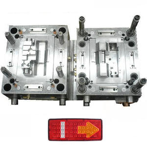 Molde de plástico personalizado con acabado cromado transparente para PC para piezas de lámpara automática - Product Image 1