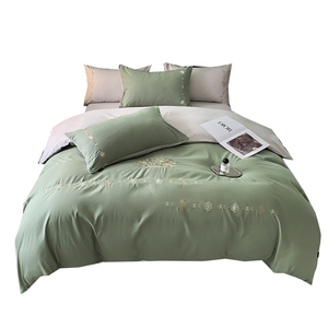 Nuevo juego de cama de cuatro piezas con bordado de algodón lavado ligero de lujo - Product Image 1