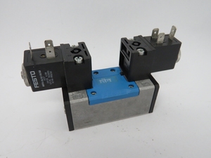 โซลินอยด์คู่ Mt-Fes รุ่น 150980 JMFH-5/2-D-1-C 5/2-Way ขนาด 1 คลาสสิค ของแท้ - Product Image 1