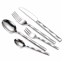 Ensemble de couverts en acier inoxydable argenté 5 pièces, manche torsadé en spirale, finition miroir, fourchette, couteau, cuillère, couverts pour table de mariage