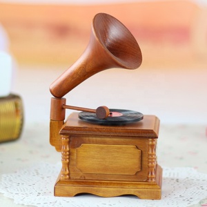 Gramófono <span class=keywords><strong>de</strong></span> madera tallado, caja <span class=keywords><strong>de</strong></span> <span class=keywords><strong>música</strong></span> <span class=keywords><strong>Vintage</strong></span>, regalo <span class=keywords><strong>de</strong></span> cumpleaños, Navidad/cumpleaños/San Valentín, venta al por mayor - Product Image 5