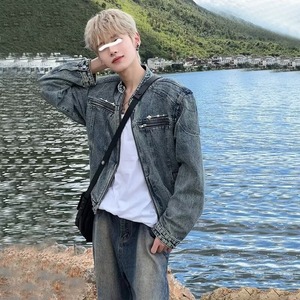 Veste Homme Tendance en Jean Coupe Rétro Américaine, Coupe Longue, à Capuche, Manches Lanterne, Coupe-Vent, avec Design Métallique, Sans Col - Product Image 1