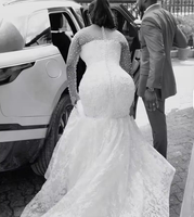 Robe de mariée sirène africaine personnalisée 2026 avec cape en maille illusion, perles scintillantes, tulle, coupe évasée et traîne pour mariée noire