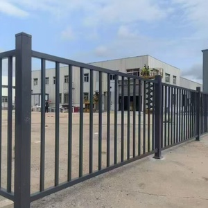 Material <span class=keywords><strong>de</strong></span> Acero Galvanizado por Inmersión en Caliente Anticorrosivo 1.8X2.4, Valla <span class=keywords><strong>de</strong></span> Acero <span class=keywords><strong>para</strong></span> Jardín, Suministro <span class=keywords><strong>de</strong></span> Fábrica - Product Image 6