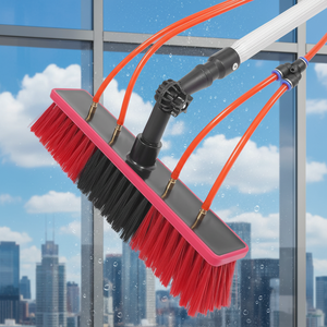 Équipement de nettoyage de panneaux solaires - Brosse de nettoyage manuelle en aluminium écologique avec poils en nylon BorisBrush BB-C-002 - Product Image 1
