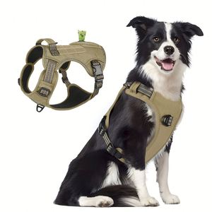 Harnais de promenade pour chien avec poignée et anneau en D, gilet réfléchissant d'extérieur pour chien avec poche, gilet tactique réglable anti-traction pour animaux de compagnie - Product Image 1