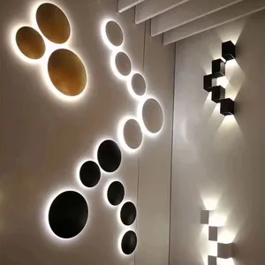 Modern kapalı açık yeni yuvarlak ay beyaz siyah kahverengi dekoratif aydınlatma 6W led duvar ışık