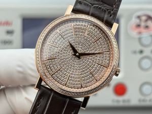 Montre mécanique unisexe de haute qualité avec cadran à aiguilles incrusté, boîtier en métal, bracelet en cuir PU - Product Image 5