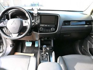 <span class=keywords><strong>Mitsubishi</strong></span> <span class=keywords><strong>Outlander</strong></span> 2016 2.4L 4WD Elite de <span class=keywords><strong>Segunda</strong></span> <span class=keywords><strong>Mano</strong></span>, Volante a la Izquierda, 5 Asientos, SUV de Gasolina, Auto Usado - Product Image 5