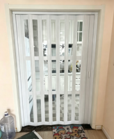 Porte pliante en PVC, fabrication directe usine, séparateur de pièce peu encombrant, panneaux légers et étanches pour la maison, le bureau et le balcon