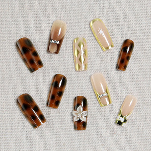 Uñas postizas largas con estampado de leopardo para otoño/invierno, con diseño 3D de flores en lámina dorada, para manicura DIY, accesorios de moda para clubes. - Product Image 5
