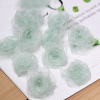 Fleurs en tissu faites à la main pour bijoux, corsages et accessoires de coiffure pour filles - Couleur et taille personnalisables