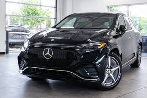 Vente en gros de voitures d'occasion EQS FWD en cuir foncé, ACC, SUV 4 portes, conduite à gauche, toit ouvrant - Product Image 6