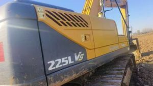 Excavatrice Hyundai 520VS d'occasion d'origine, état impeccable, meilleure machine, 225LC-9T 225LVS 305-9TS - Product Image 4