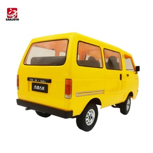 Camion RC WPL D42 1/10 2WD, simulation de drift, moteur brossé 260, éclairage LED, tout-terrain, expert, câble USB, prêt à l'emploi - Product Image 3