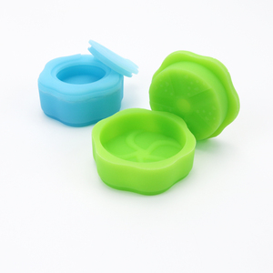 Spice Crusher Luminous Premium Silicone <b>Herb</b> <b>Grinder</b> with Built-in Jar for Grinding Tobacco <b>Herbs</b> Rolling Paper Smoking <b>Grinder</b> - Product Image 6