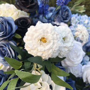 Centrotavola di Fiori Artificiali Realistici Personalizzati <span class=keywords><strong>Blu</strong></span> e Bianchi per Decorazioni Matrimoniali ed Eventi - Product Image 4
