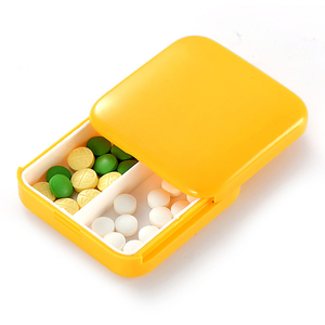 Square Box Plastic Portable Two-compartment Square Medicine Box Packed Separately Sealed Dust-proof Two-compartment Plastic Storage Pill Box