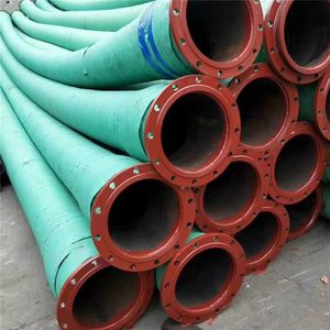 Tuyau flexible en caoutchouc industriel rouge et jaune avec extrémités noires pour le transfert d'eau, de sable et de boue - Product Image 6