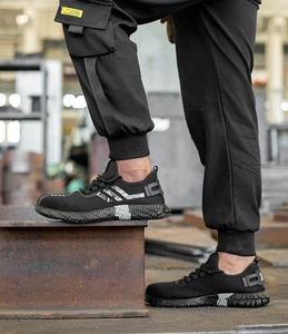 Chaussures de sécurité élégantes pour hommes Tiger Master avec embout en acier anti-perforation, résistantes à l'huile et aux acides, semelle en caoutchouc antidérapante, OEM - Product Image 4