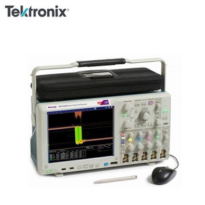 Osciloscopio de Señales Mixtas Tektronix MSO5204B, 4 Canales, 200MHz de Ancho de Banda, Osciloscopio Digital de Almacenamiento - Product Image 3