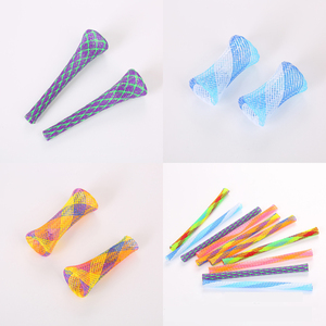 Juguetes Modernos de Plástico para Gatos, Varitas Retráctiles Divertidas, Interactivas, con Resortes, Color Personalizado - Product Image 2