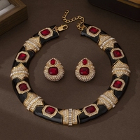 Ensemble de colliers cloutés vintage rétro noir et rouge, best-seller transfrontalier, luxe léger, bijoux haut de gamme de niche