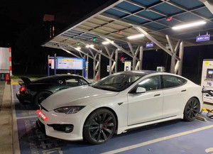 Kit de carrosserie avant et arrière pour <span class=keywords><strong>tesla</strong></span> <span class=keywords><strong>Model</strong></span> S, modèle S amélioré, style PD, kit de carrosserie d'aileron de pare-chocs avant et arrière - Product Image 5
