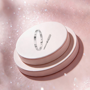 Bracciale da donna in oro massiccio 18K con perle e diamanti Asscher taglio laboratorio della <span class=keywords><strong>serie</strong></span> Classic Love di alta qualità 2026 - Product Image 4