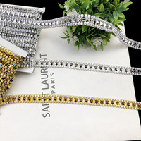 Vente en gros de ruban de dentelle tissé en chaîne de diamants dorés et argentés de 1,4 cm, style ethnique, pour couture à la main, vêtements, bijoux, tenue de bal de fin d'année, pour mère