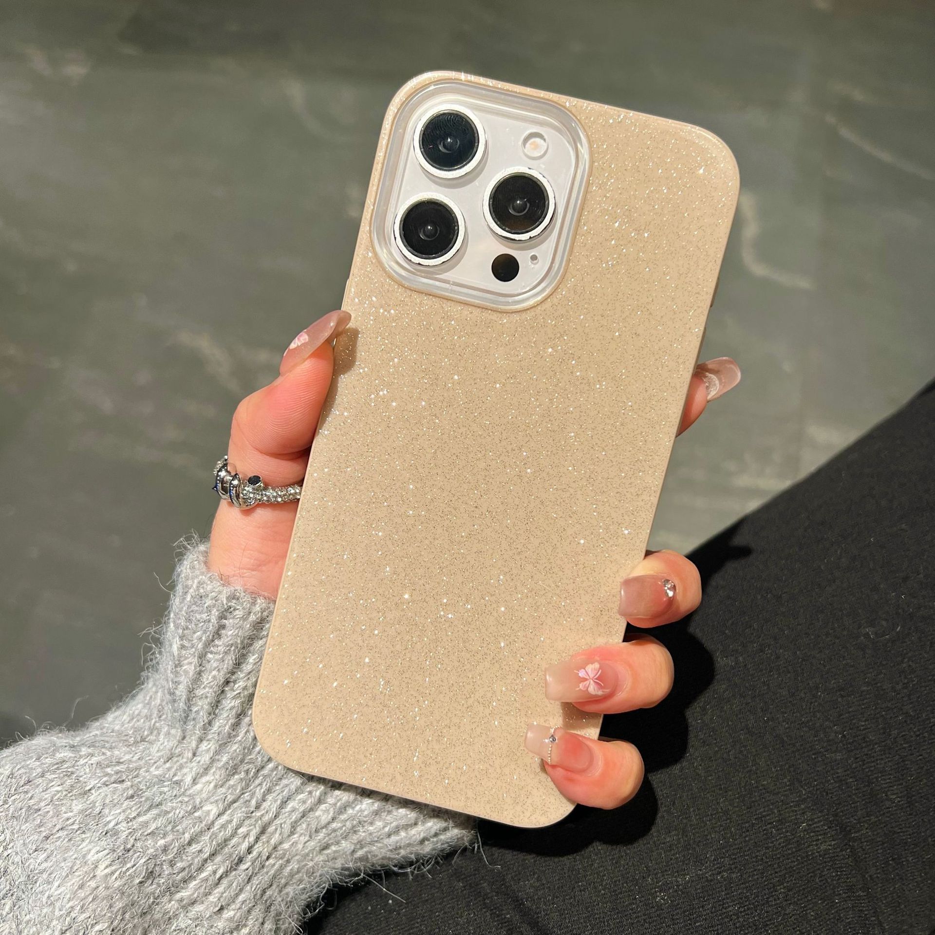 สีเหลือง