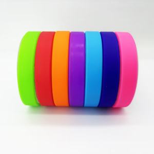 No Minimum Order Sports Basketball Silicone Waterproof Screen Printed Custom Color Custom Logo Promotional Wristbands - Product Image 2