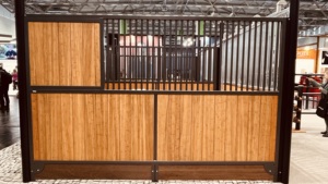 ประตูบานเลื่อนที่มั่นคงสำหรับม้ากลางแจ้งทำจากไม้ไผ่แบบพกพาเคลือบผงพลาสติกบอร์ดม้าสำเร็จรูป - Product Image 4