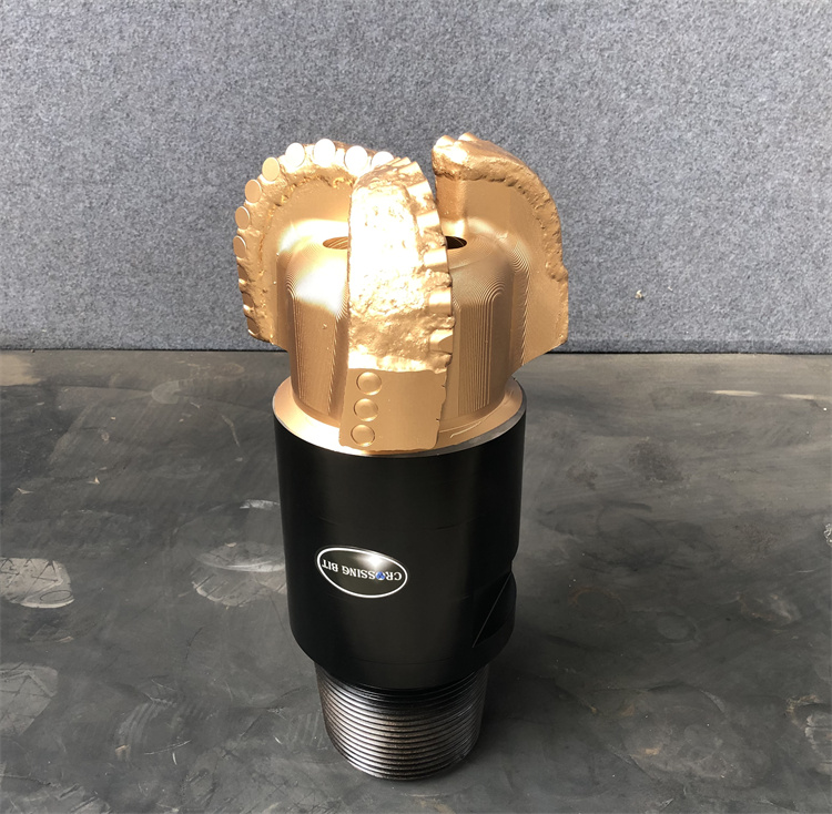 3 лезвия, стальной корпус, PDC бит, Алмазные биты с высококачественными резаками PDC