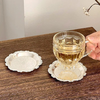 Dessous de verre de tasse de soulagement de plat de bijoux d'or argenté de luxe rétro avec le plat de petite vaisselle en métal de support