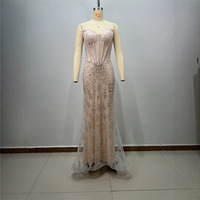 Robe de mariée sirène élégante et haut de gamme, style reine, ornée de perles brillantes et de broderies de sequins, coupe ajustée