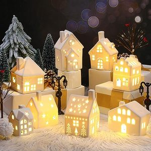 Figurines de maison de Noël en céramique blanche de 13 cm et 14 cm, décorations de Noël, maison de Noël éclairée par LED - Product Image 6