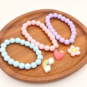 Gelang manik-manik plastik akrilik Resin, perhiasan anak-anak mode baru dengan liontin unicorn untuk anak perempuan