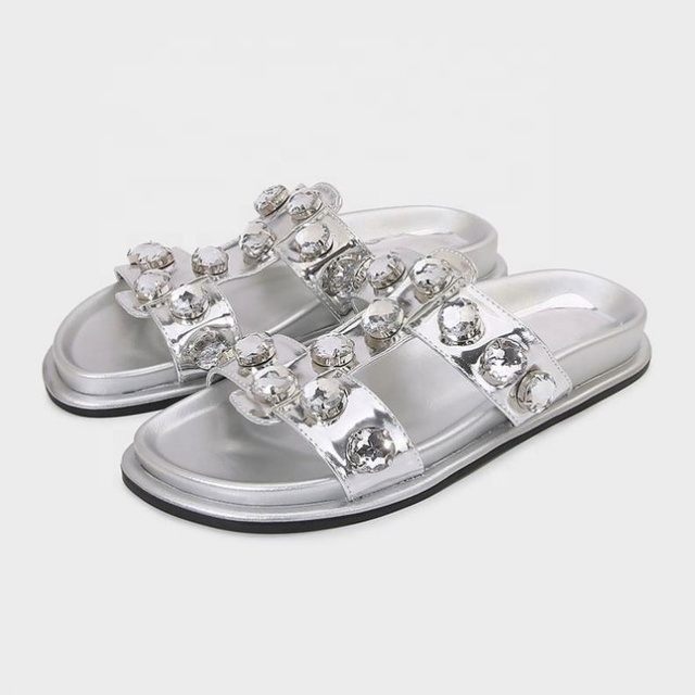 Women's  Summer Platform Thong Sandals Black Rhinestone Embellishments Height Increasing New Fashionable Open Beach Casual