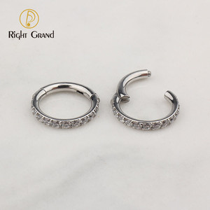 ASTM F136ไทเทเนียมด้านข้างง่ามชุดครึ่งวงกลมลูกบาศก์เพทายจมูก Cilcker หอยสังข์เจาะ - Product Image 3