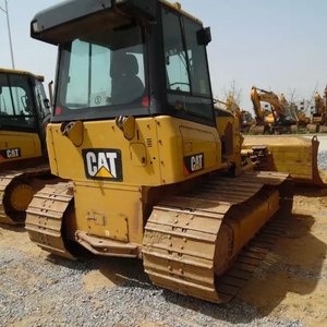 Bulldozer sur chenilles Caterpillar D5N d'occasion, bulldozer CAT D5N avec lame - Product Image 1