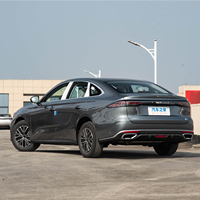 Nouvelle berline Geely Emgrand 2026 1.5L CVT Essence 5 places Conduite à gauche Édition Luxe Vente en gros Grande Quantité Exportation Mondiale