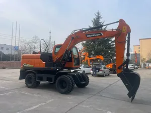 Excavadora de ruedas Develon DX125W de 12.3 toneladas, excavadora de ruedas de tránsito rápido para construcción de carreteras municipales, tuberías y paisajismo. - Product Image 3