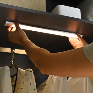 Platzsparendes Sensor licht 3000K Warmweiß 6000K Cool Magnetic Mount Kleider schrank Treppen beleuchtung